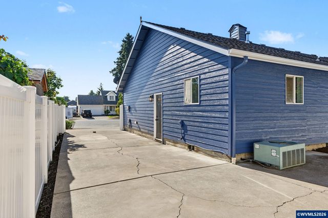 4331 Vasend Ct NE, Salem, OR 97305