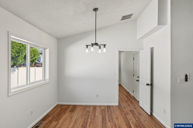 4331 Vasend Ct NE, Salem, OR 97305