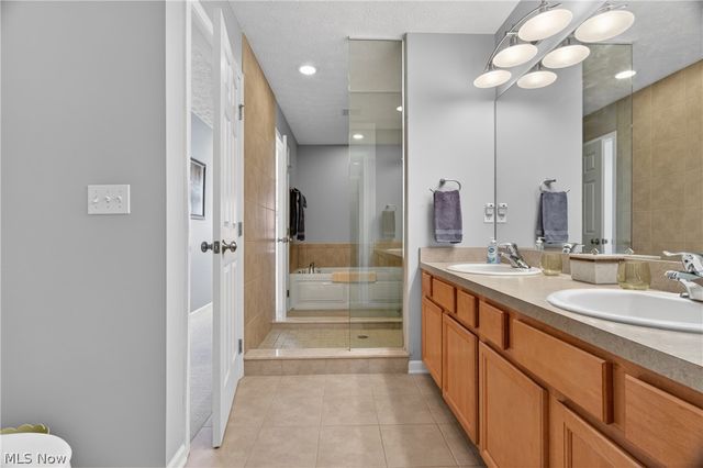 361 Freshwater Drive, Lorain, OH 44052