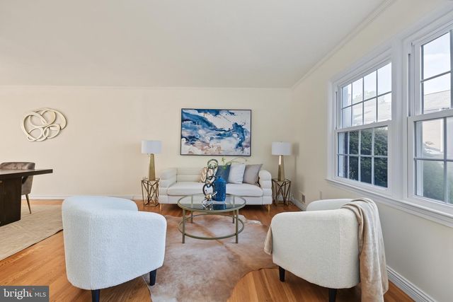 3 SUSSEX CT, Potomac, MD 20854