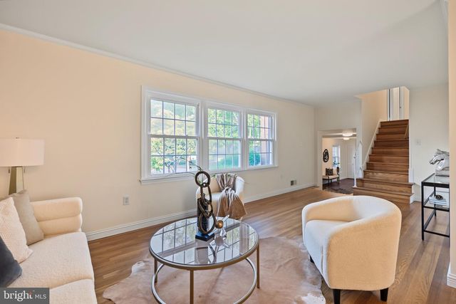 3 SUSSEX CT, Potomac, MD 20854