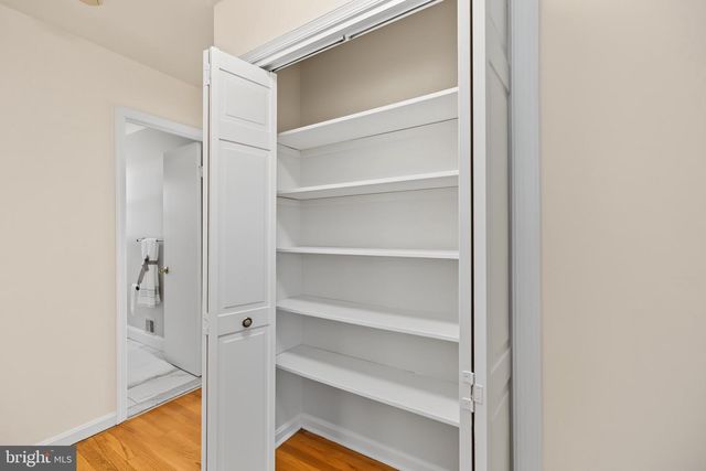 3 SUSSEX CT, Potomac, MD 20854