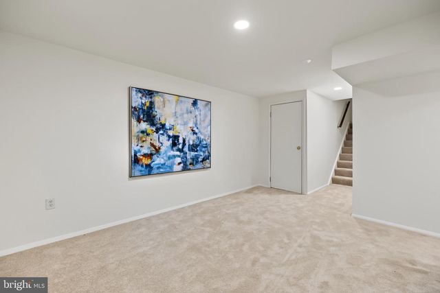 3 SUSSEX CT, Potomac, MD 20854