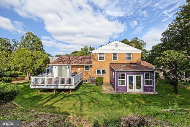 3 SUSSEX CT, Potomac, MD 20854
