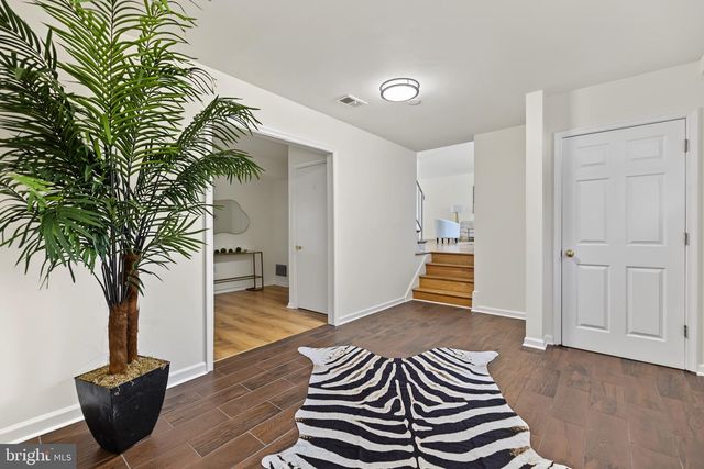 3 SUSSEX CT, Potomac, MD 20854