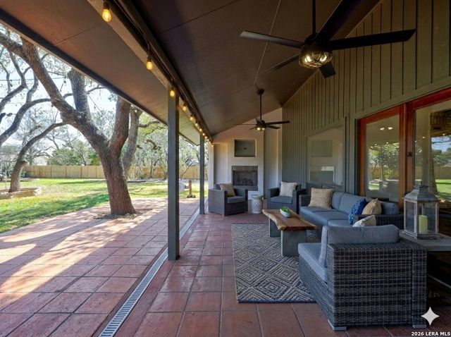 29540 Red Bud Hill, Boerne, TX 78015