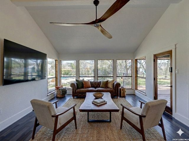 29540 Red Bud Hill, Boerne, TX 78015