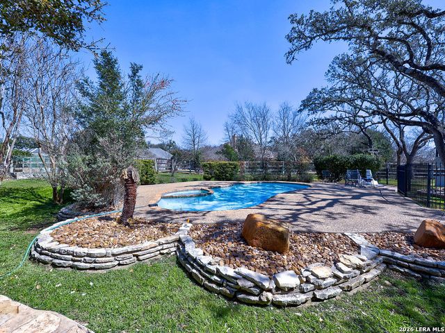 29540 Red Bud Hill, Boerne, TX 78015