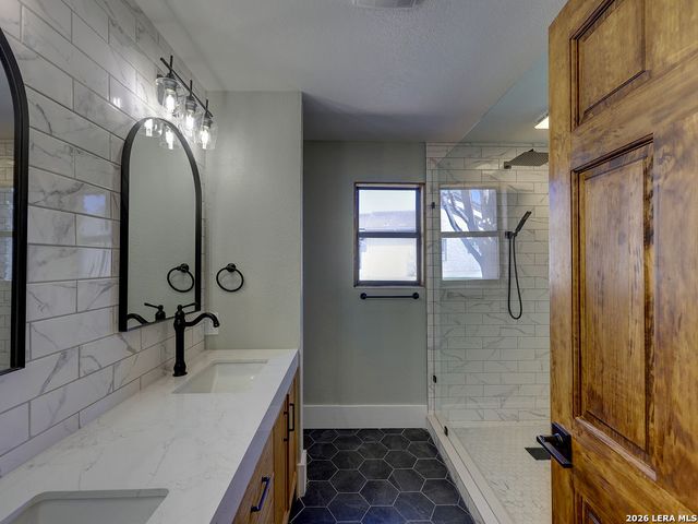 29540 Red Bud Hill, Boerne, TX 78015