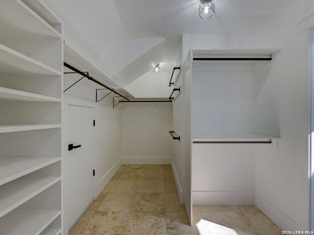 29540 Red Bud Hill, Boerne, TX 78015