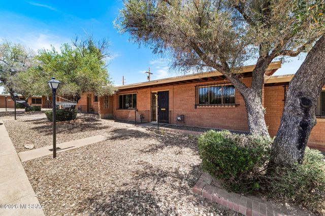 1904 W Anklam Road, Tucson, AZ 85745