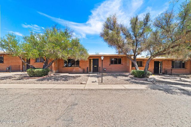 1904 W Anklam Road, Tucson, AZ 85745