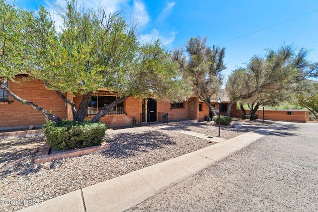 1904 W Anklam Road, Tucson, AZ 85745