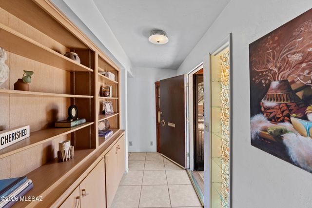 1904 W Anklam Road, Tucson, AZ 85745