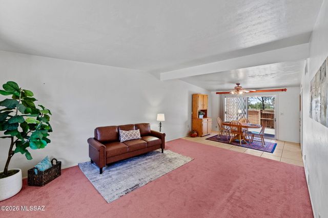 1904 W Anklam Road, Tucson, AZ 85745