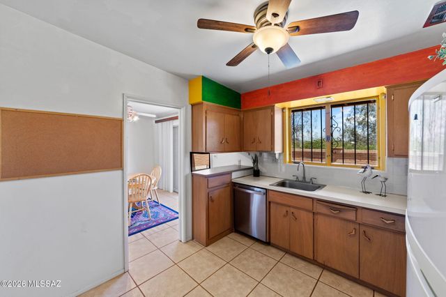 1904 W Anklam Road, Tucson, AZ 85745