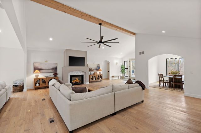 151 County Rd 350 W, Valparaiso, IN 46385