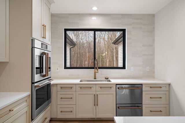 151 County Rd 350 W, Valparaiso, IN 46385