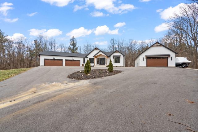 151 County Rd 350 W, Valparaiso, IN 46385