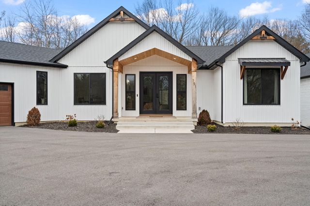 151 County Rd 350 W, Valparaiso, IN 46385