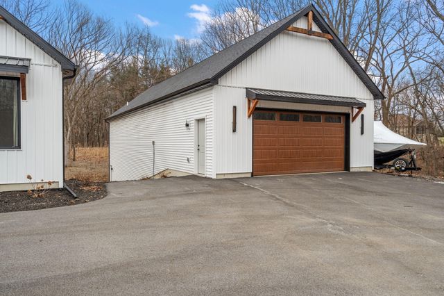 151 County Rd 350 W, Valparaiso, IN 46385