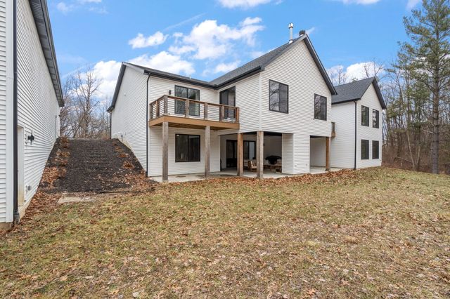151 County Rd 350 W, Valparaiso, IN 46385