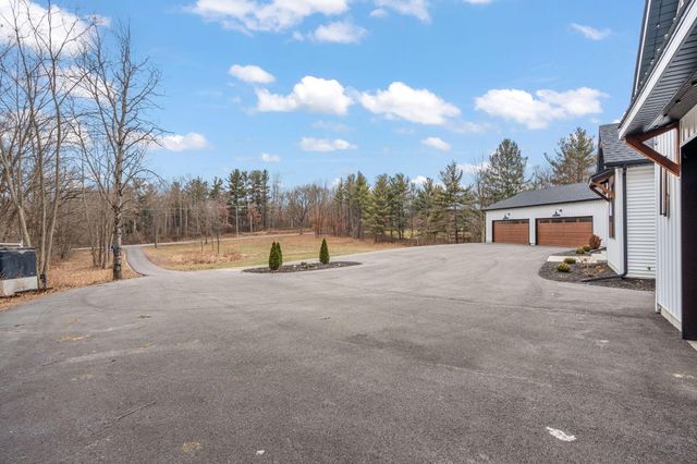 151 County Rd 350 W, Valparaiso, IN 46385
