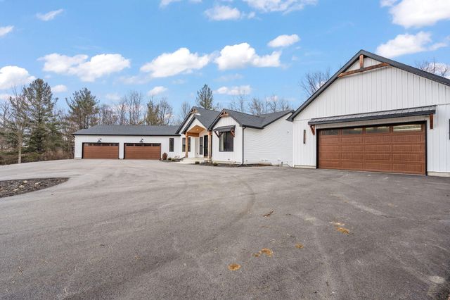 151 County Rd 350 W, Valparaiso, IN 46385