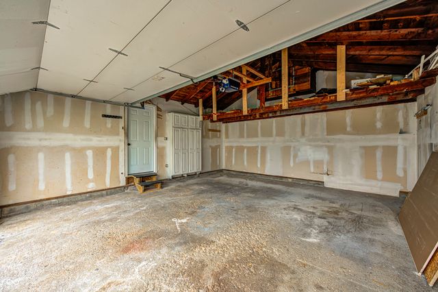 7203 S 650 E, Zionsville, IN 46077