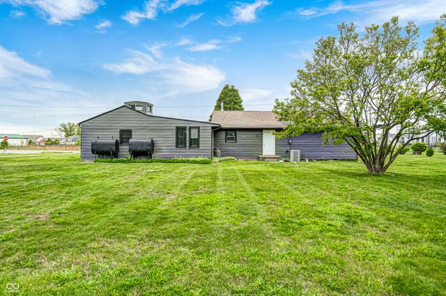 7203 S 650 E, Zionsville, IN 46077