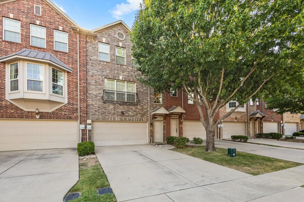 2666 Chambers Drive, Lewisville, TX 75067