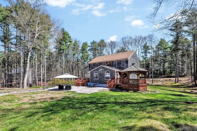 331 Braley Hill Rd, Rochester, MA 02770