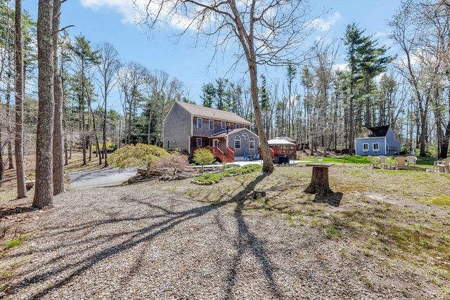 331 Braley Hill Rd, Rochester, MA 02770