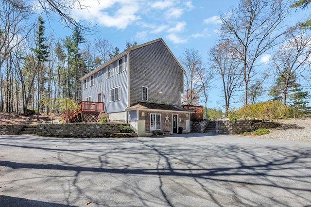 331 Braley Hill Rd, Rochester, MA 02770