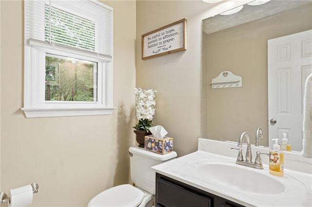 4967 Willow Creek Drive, Woodstock, GA 30188