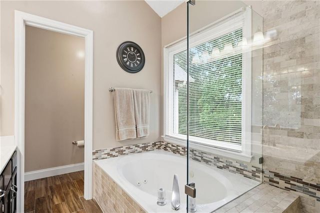 4967 Willow Creek Drive, Woodstock, GA 30188