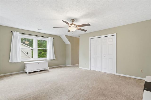 4967 Willow Creek Drive, Woodstock, GA 30188