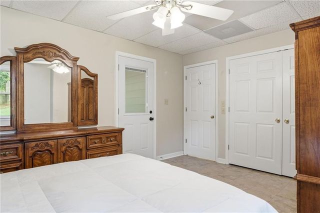 4967 Willow Creek Drive, Woodstock, GA 30188
