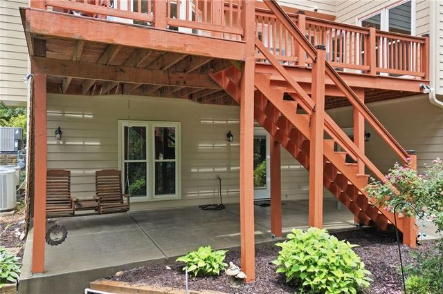 4967 Willow Creek Drive, Woodstock, GA 30188