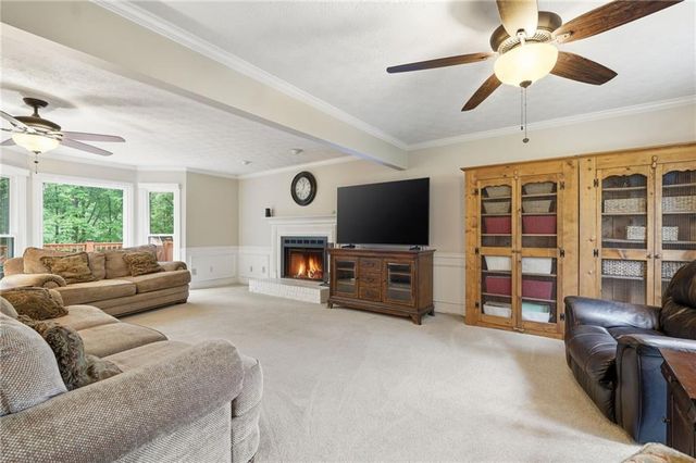 4967 Willow Creek Drive, Woodstock, GA 30188