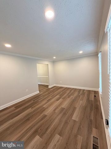 917 CYPRESS POINT CIR, Bowie, MD 20721