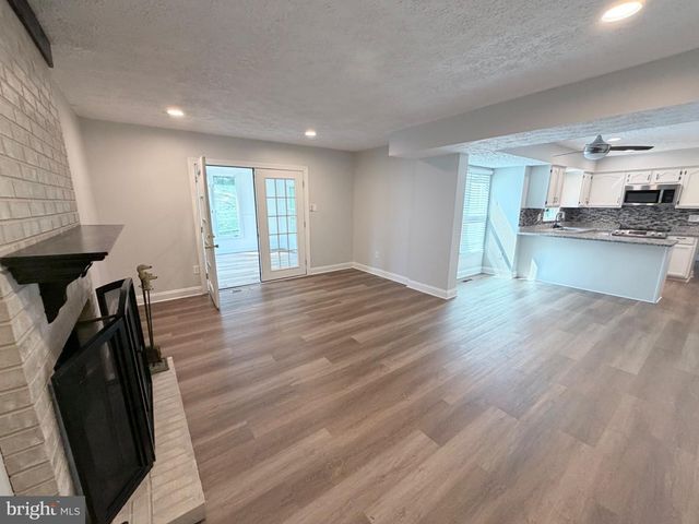 917 CYPRESS POINT CIR, Bowie, MD 20721