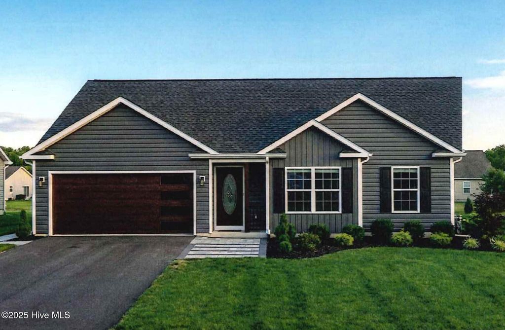 107 Blanche Street, Chadbourn, NC 28431