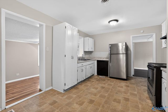 604 Murray Road NW, Huntsville, AL 35811