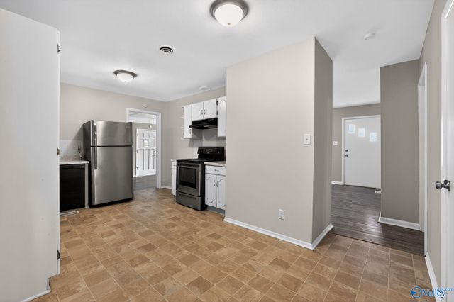 604 Murray Road NW, Huntsville, AL 35811