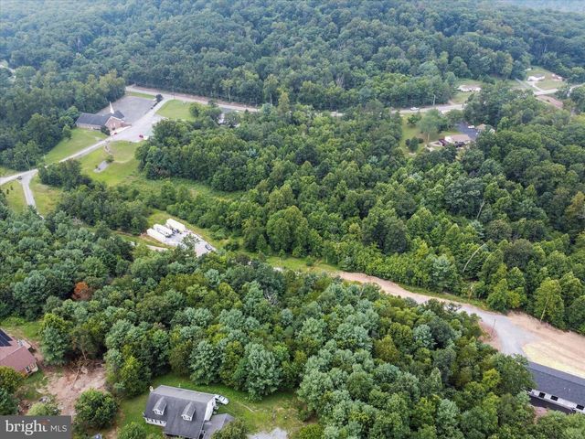 393 VICTORY LN, Hedgesville, WV 25427