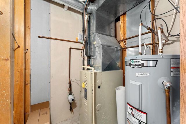 306-308 N East Street, La Valle, WI 53941