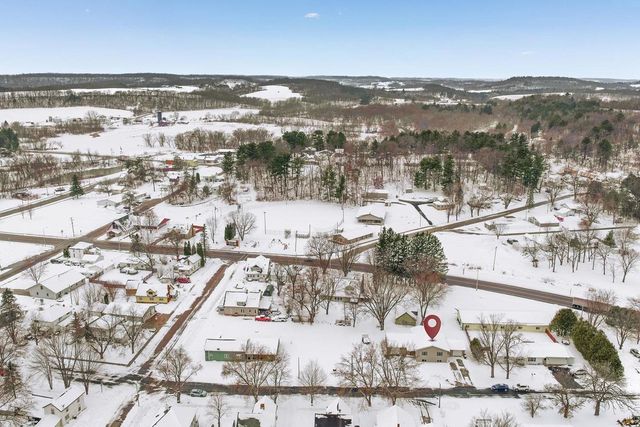 306-308 N East Street, La Valle, WI 53941