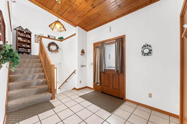 306-308 N East Street, La Valle, WI 53941