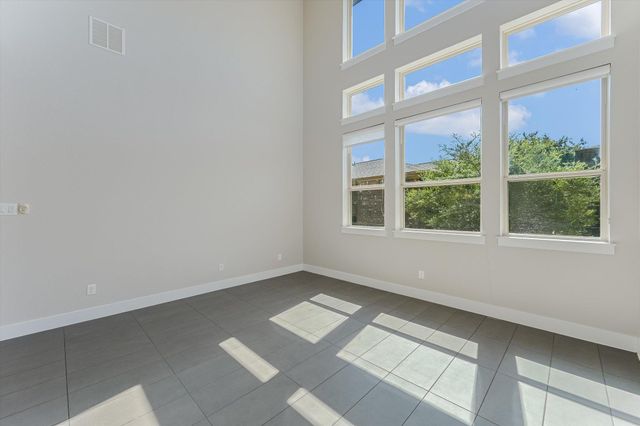 613 E Baylee Love LN, Austin, TX 78717